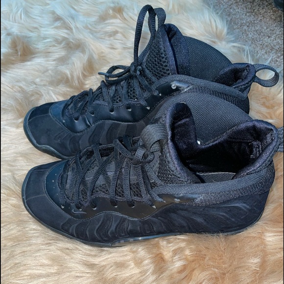 Nike Foamposite 6Y - Picture 3 of 6